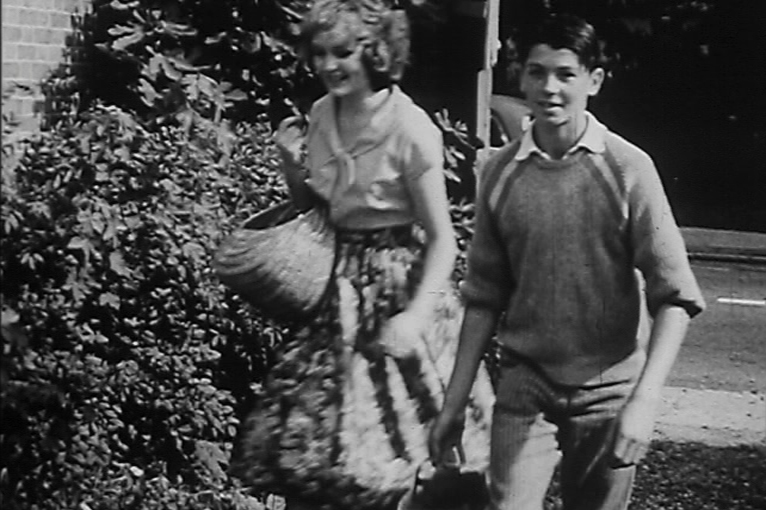 Tour of RuislipNorthwood U.D.C. London's Screen Archives Title